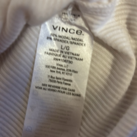 Vince white tee size L worn once. EUC - Picture 4 of 4
